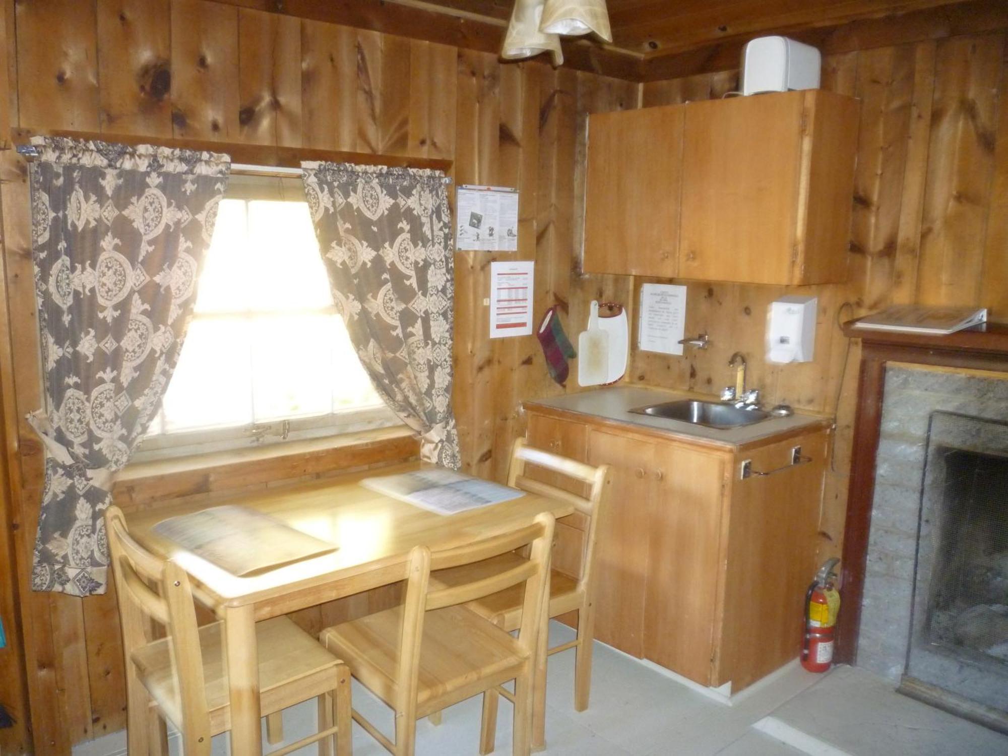 Riviere Petit Saguenay Villa Exterior photo